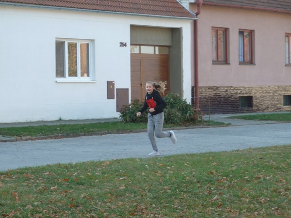 Další
