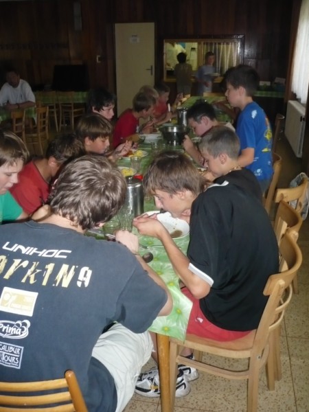 Další
