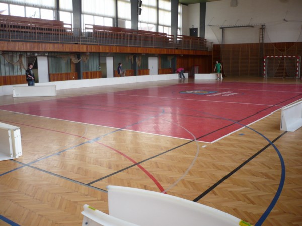 Další