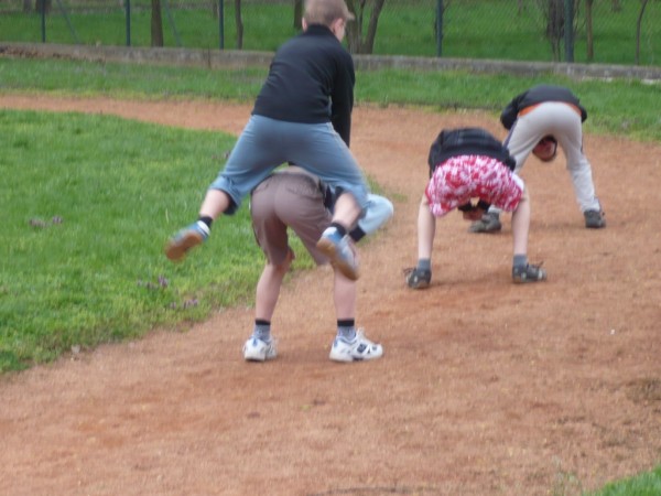 Další