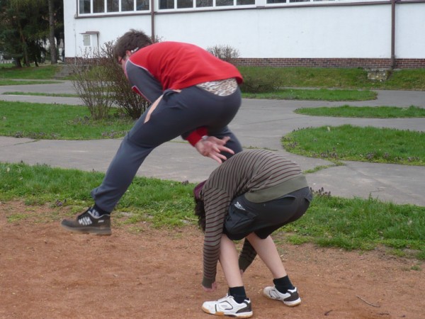 Další