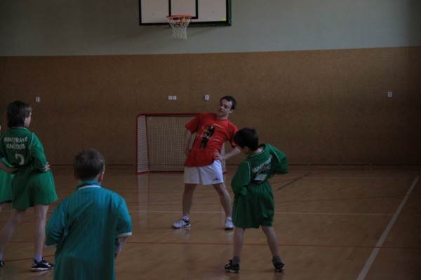 Další