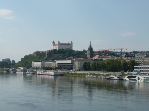 Další
