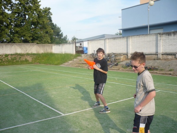 Další