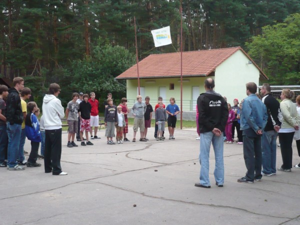 Další
