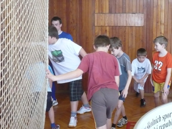 Další