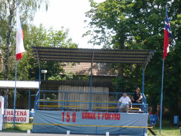 Další