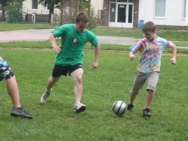 Další