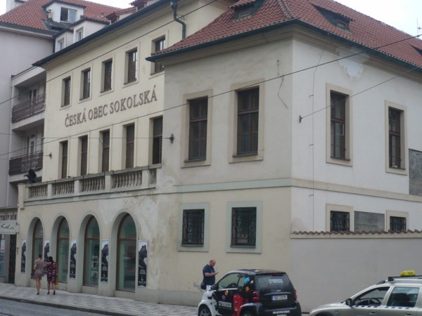 Další
