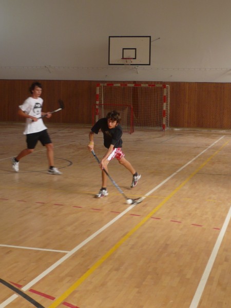 Další
