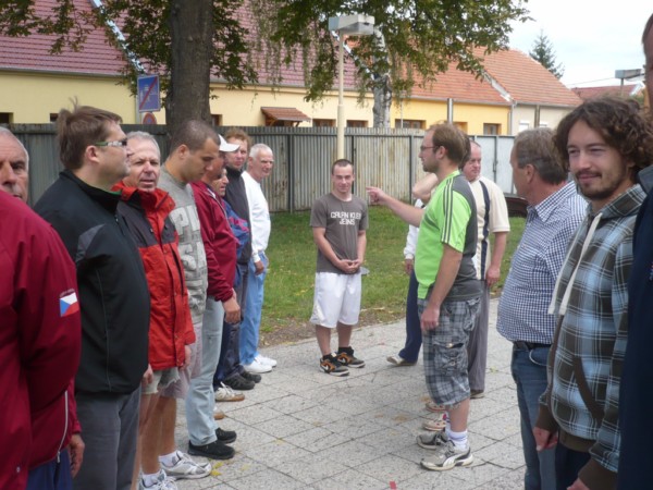Další
