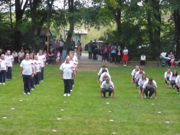 Další