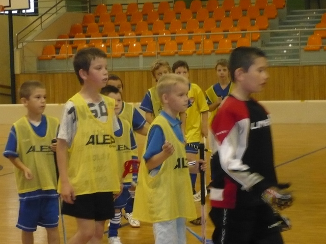 Další