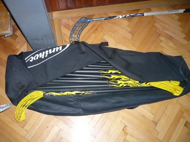 Další