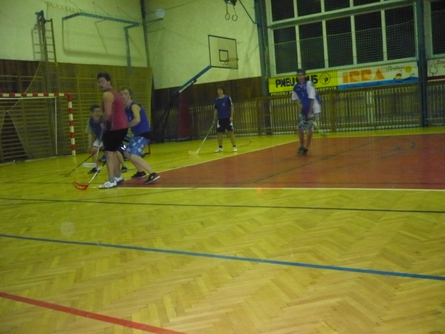 Další