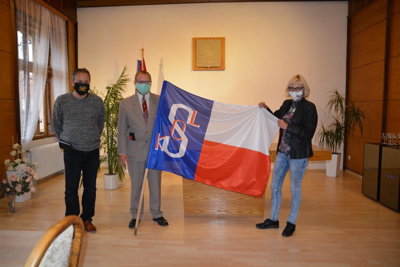 Další