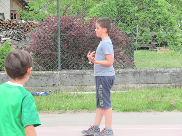 Další