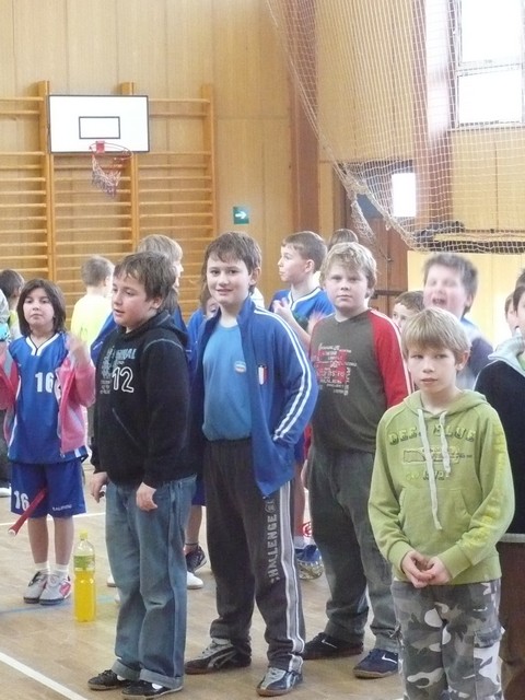Další