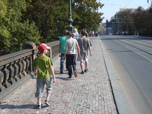 Další