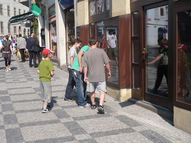 Další