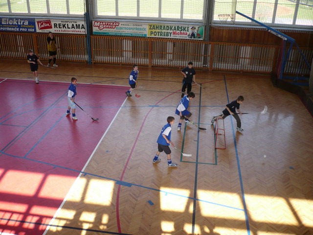 Další