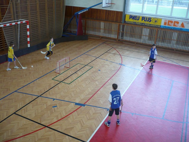 Další