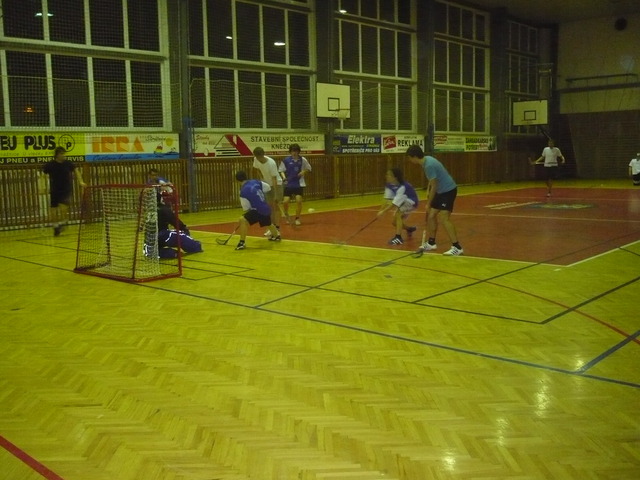 Další