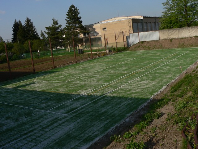 Další