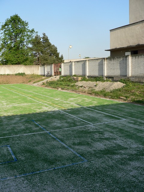 Další