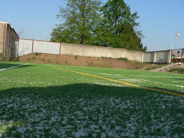 Další