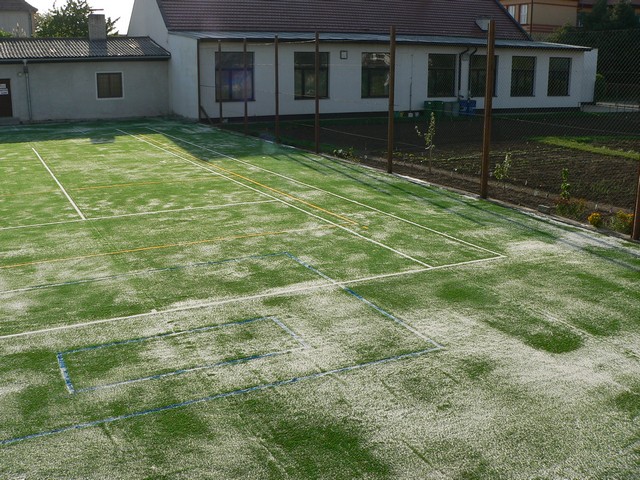 Další