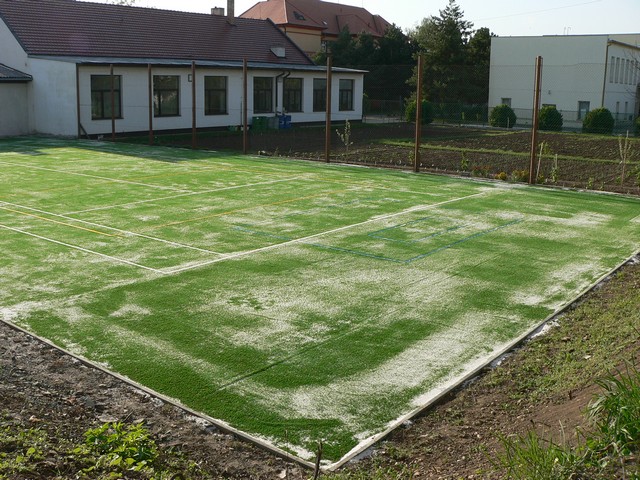 Další