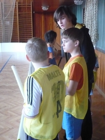 Další