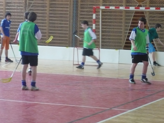 Další