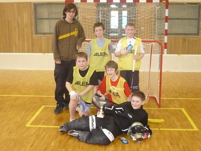 Další