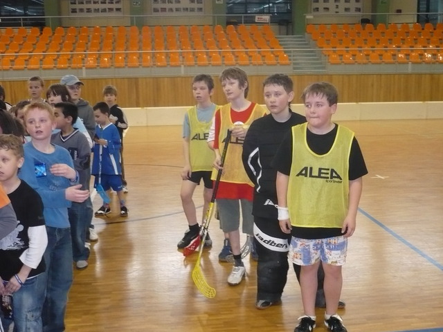 Další