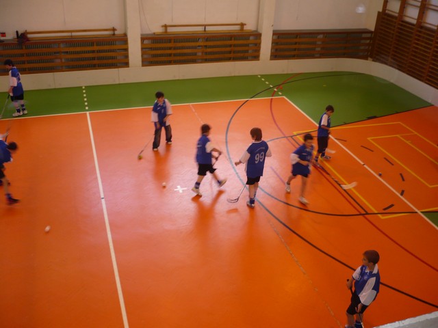 Další