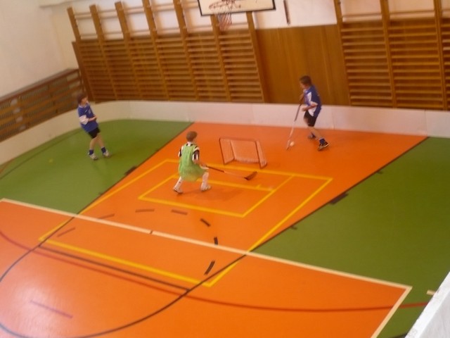 Další