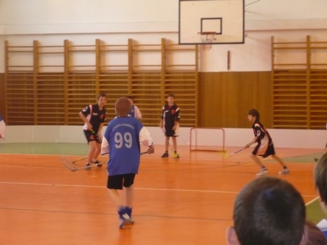 Další