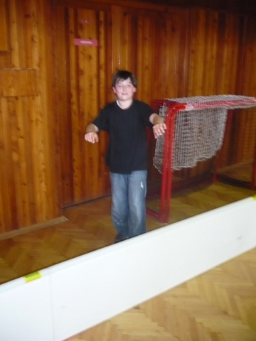 Další